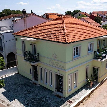 Villa Tamara Biograd Na Moru Extérieur photo