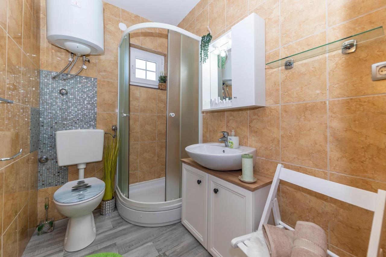 Villa Tamara Biograd Na Moru Extérieur photo